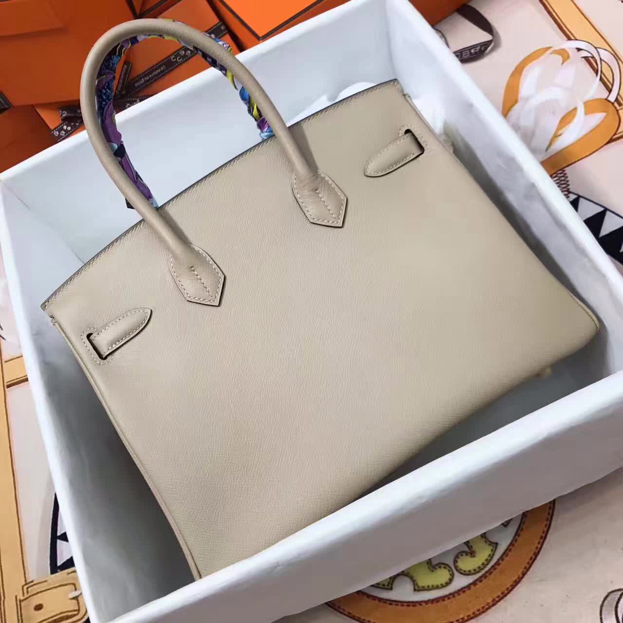 爱马仕包包 爆款热卖 Birkin铂金包30cm Epsom 法国原产小牛掌纹皮 S2 Trench 风衣灰 金扣