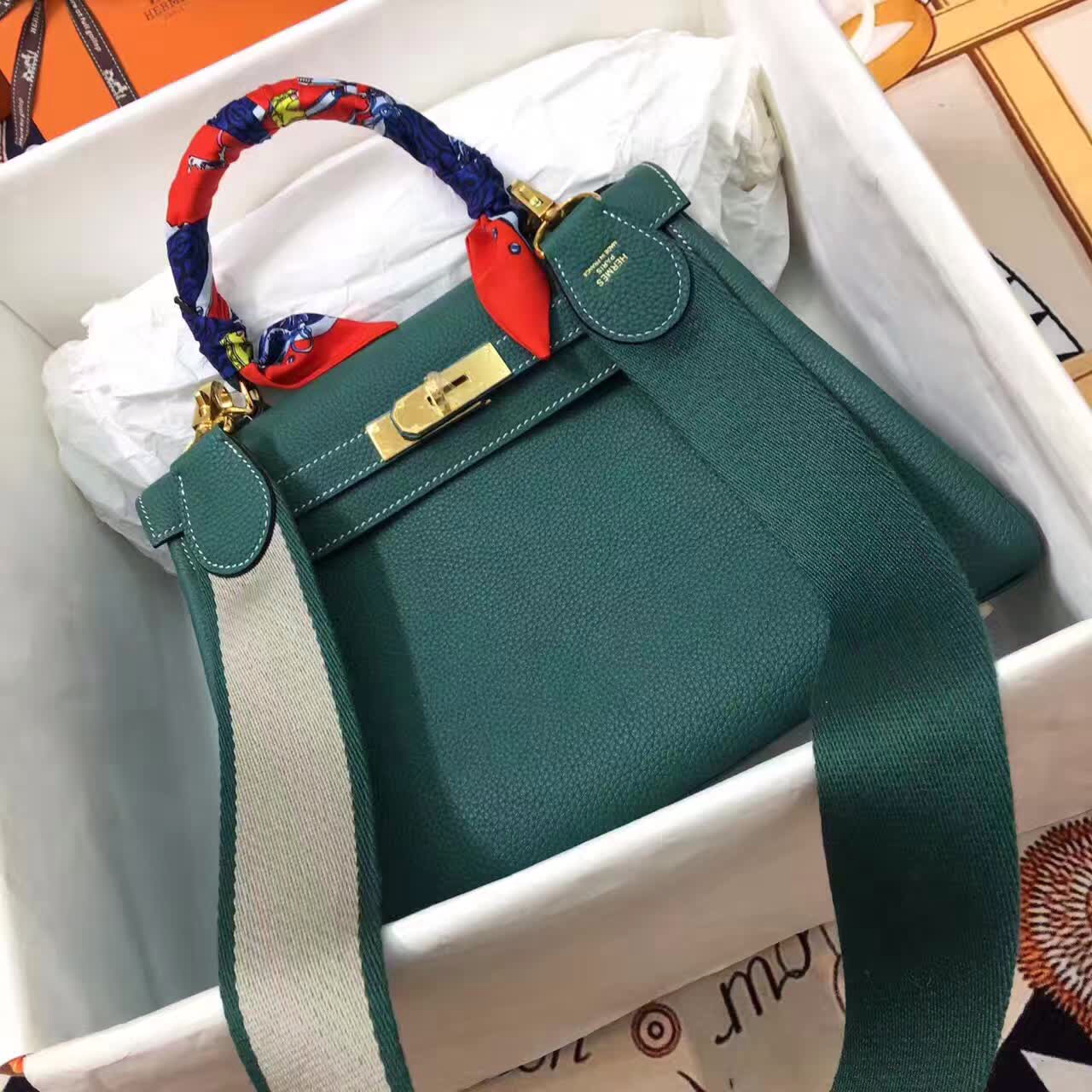 全球代发 爱马仕Kelly凯丽包28cm Clemence 法国原产Tc皮 Z6 Malachite 孔雀绿白线 金扣