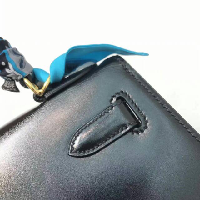广州白云皮具城 爱马仕stock 28kelly box皮 黑色 金扣 蜡线纯手工