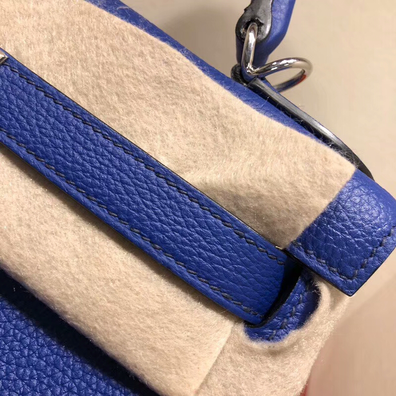 爱马仕包包 Kelly 28cm Togo 7T Blue Htdra 电光蓝 银扣 手缝蜜蜡线