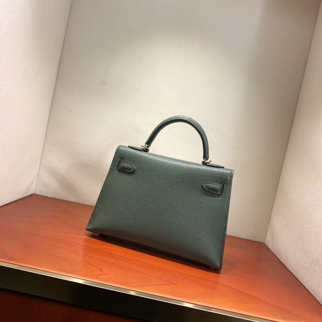 爱马仕包包批发 Mini Kelly2代 19cm Chevre de Coromandel 山羊皮 2Q Vert anglais 英国绿 金扣 火爆全球