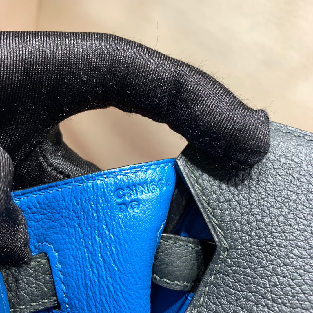 爱马仕2018 AW秋冬限量版 Birkin 25cm Officier CC88 Graphite 石墨灰拼 B3 Zanzibar 坦桑利亚蓝 银扣 顶尖工艺