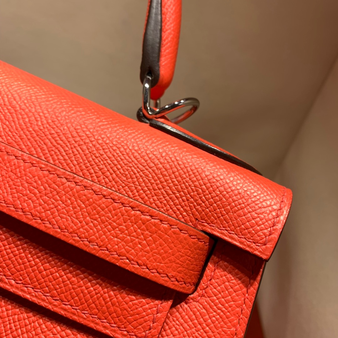 爱马仕凯莉包 Kelly28cm Epsom T5西瓜红 金-银扣 蜜蜡线手缝