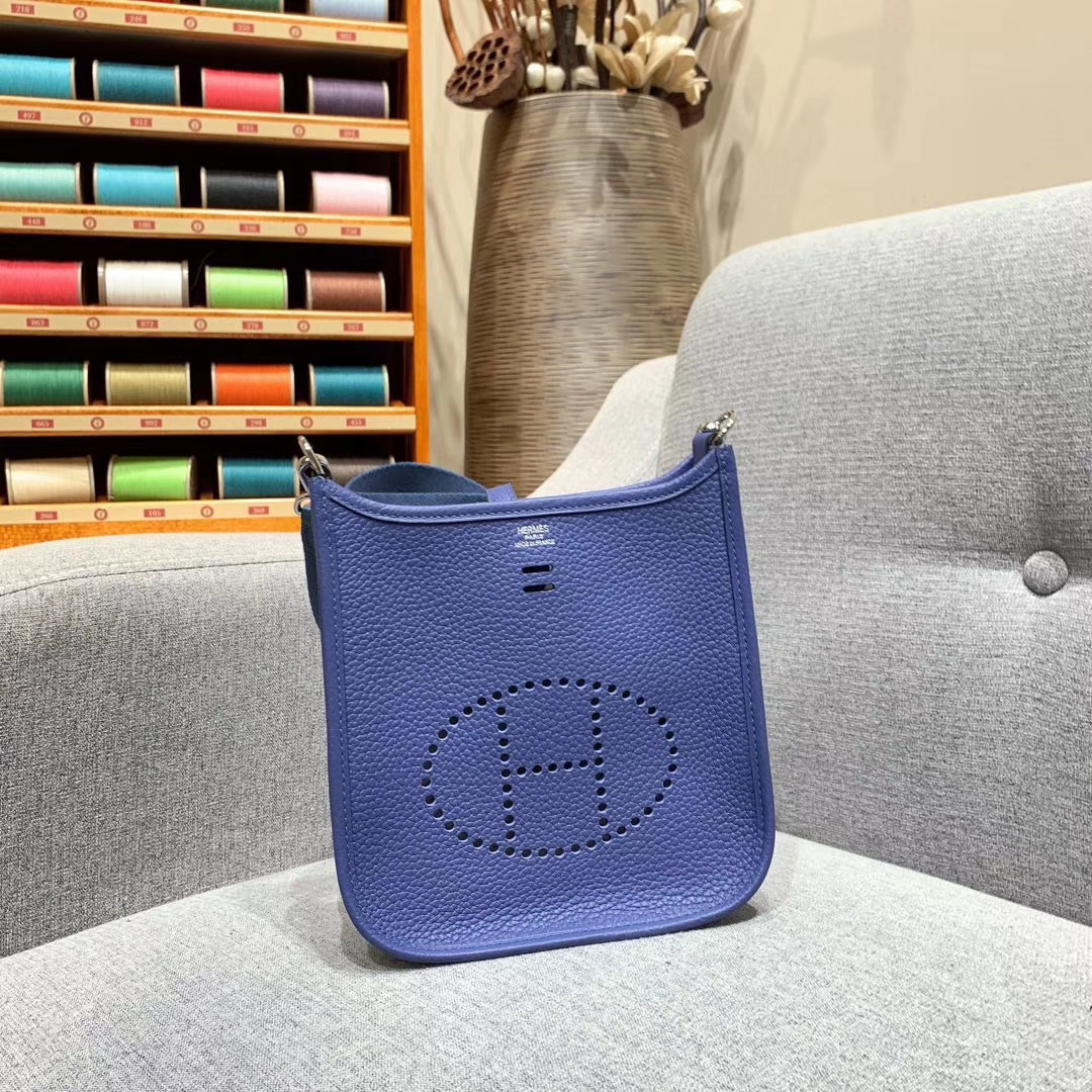 Hermes 17mini Evelyn伊芙琳 法国进口TC皮 玛瑙蓝 银扣 蜡线手缝