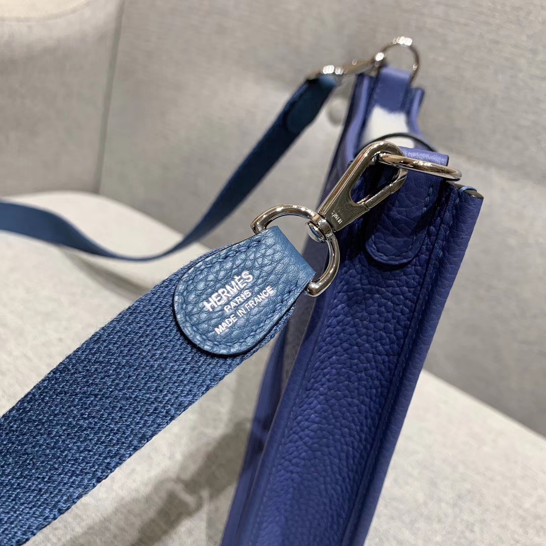 Hermes 17mini Evelyn伊芙琳 法国进口TC皮 玛瑙蓝 银扣 蜡线手缝