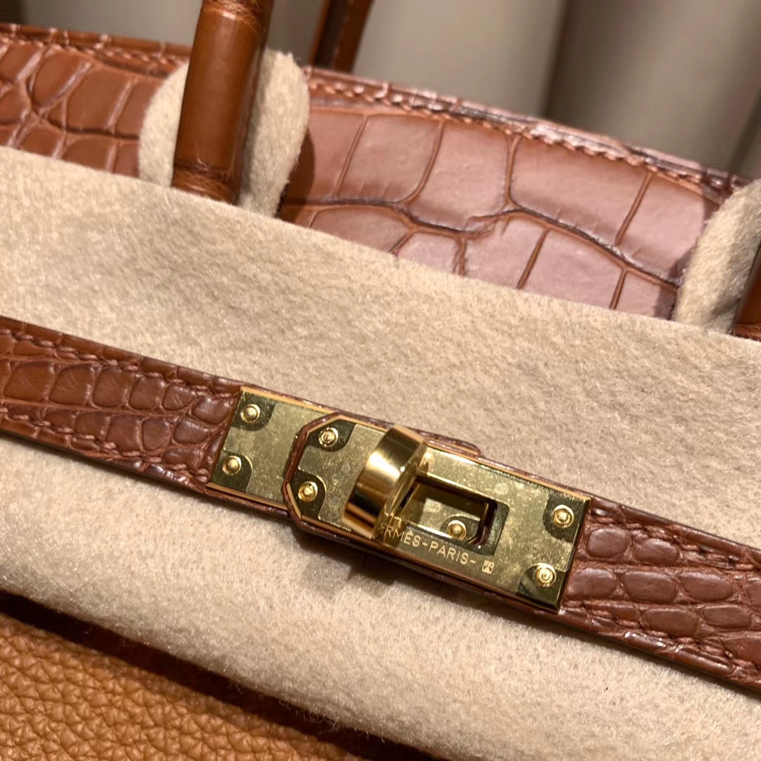 爱马仕包包官网 Birkin Touch 30cm 鳄鱼 37金棕 金扣