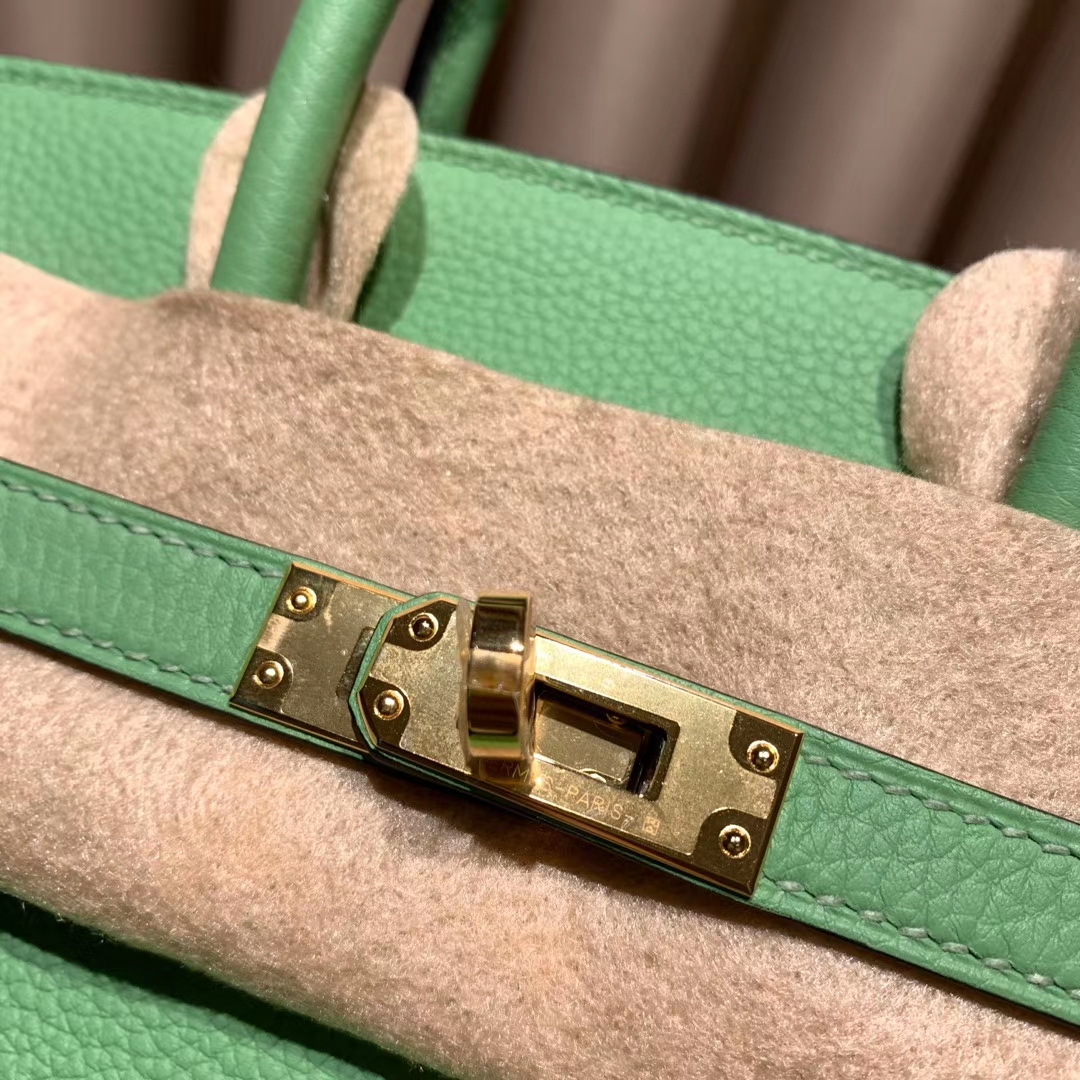 Hermes爱马仕 Birkin 25cm 牛油果绿 金扣