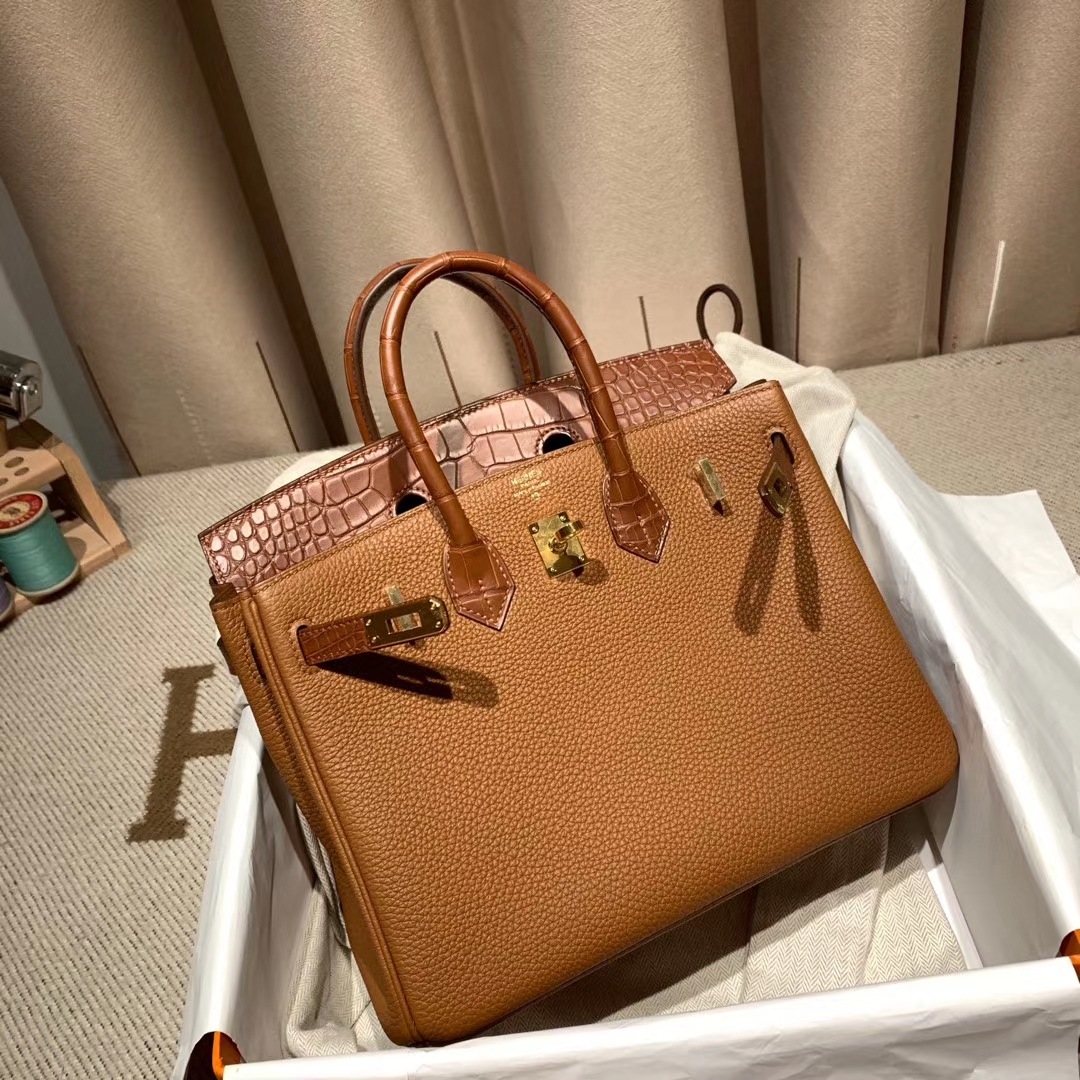 爱马仕包包官网 Birkin Touch 30cm 鳄鱼 37金棕 金扣